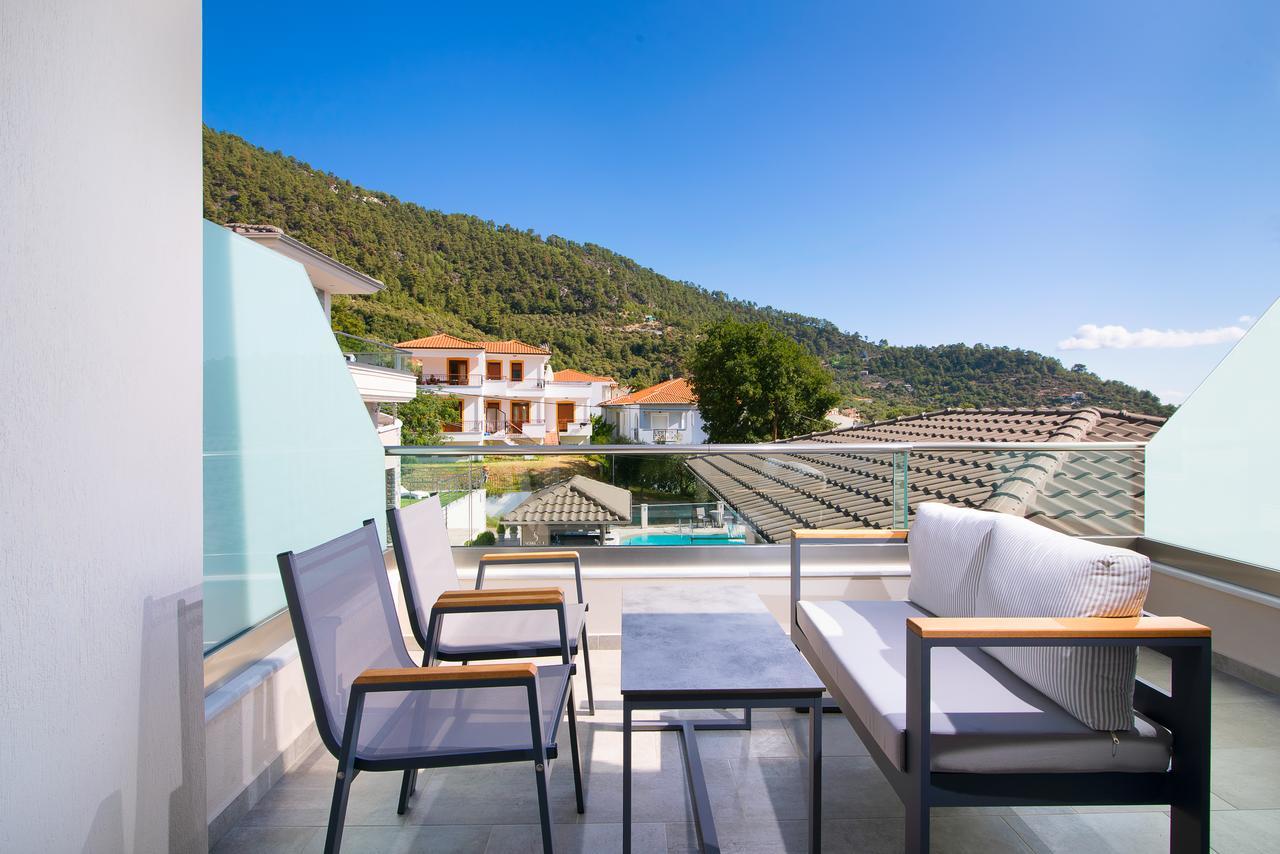 Semiramis Luxury Suites Chrysi Ammoudia Bagian luar foto