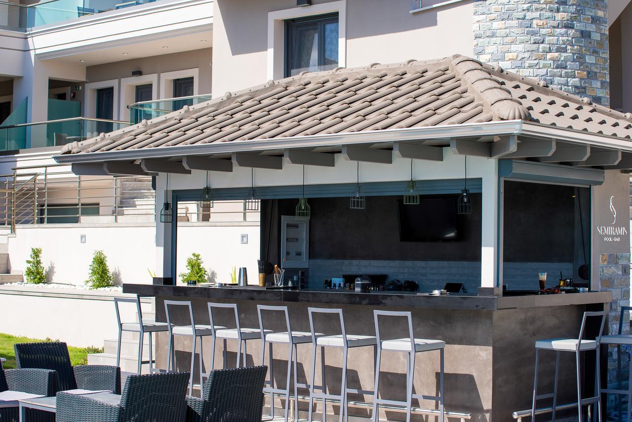 Semiramis Luxury Suites Chrysi Ammoudia Bagian luar foto
