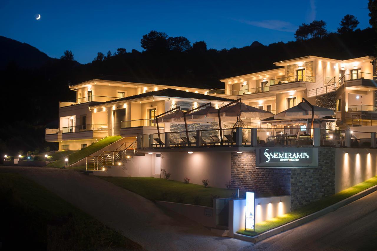 Semiramis Luxury Suites Chrysi Ammoudia Bagian luar foto